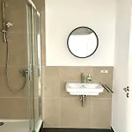 Lejlighed Donau - Im Zentrum, Kueche, Parkplatz, Ruhig Gelegen *